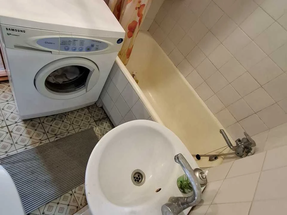 Квартира. Київ, Березняківська вул.