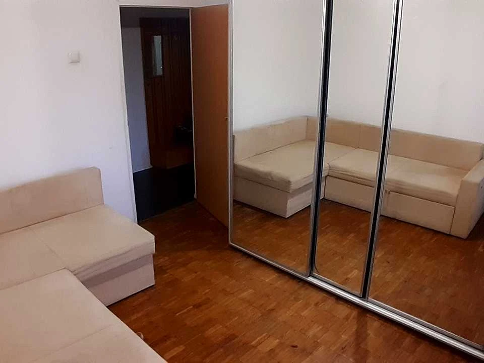 Квартира. Київ, Мілютенка вул.
