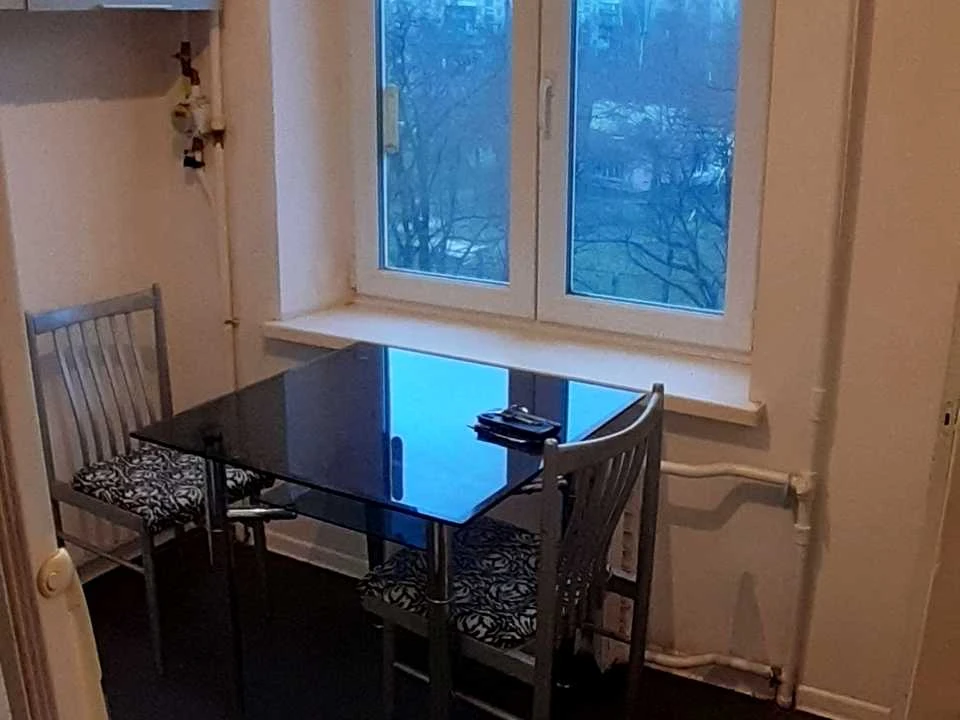 Квартира. Київ, Мілютенка вул.
