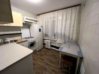 One-room apartment. Kyiv, Vydradnyi Prospect.