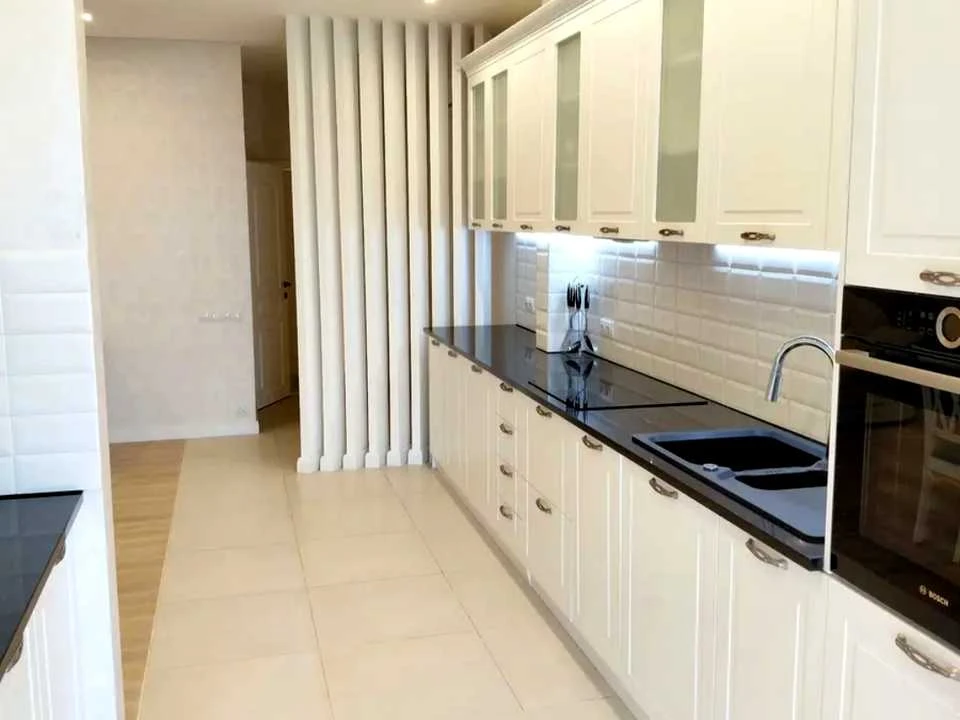Apartment. Kharkiv, Valeria Deineky St., 1 bldg.