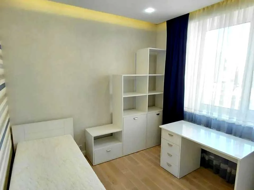 Apartment. Kharkiv, Valeria Deineky St., 1 bldg.