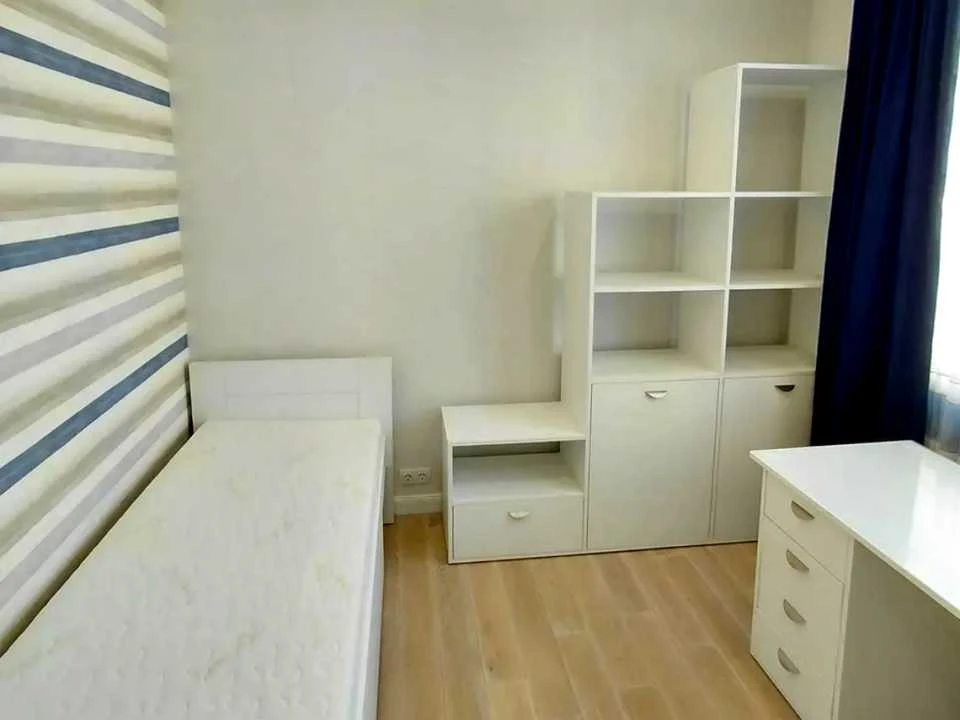 Apartment. Kharkiv, Valeria Deineky St., 1 bldg.