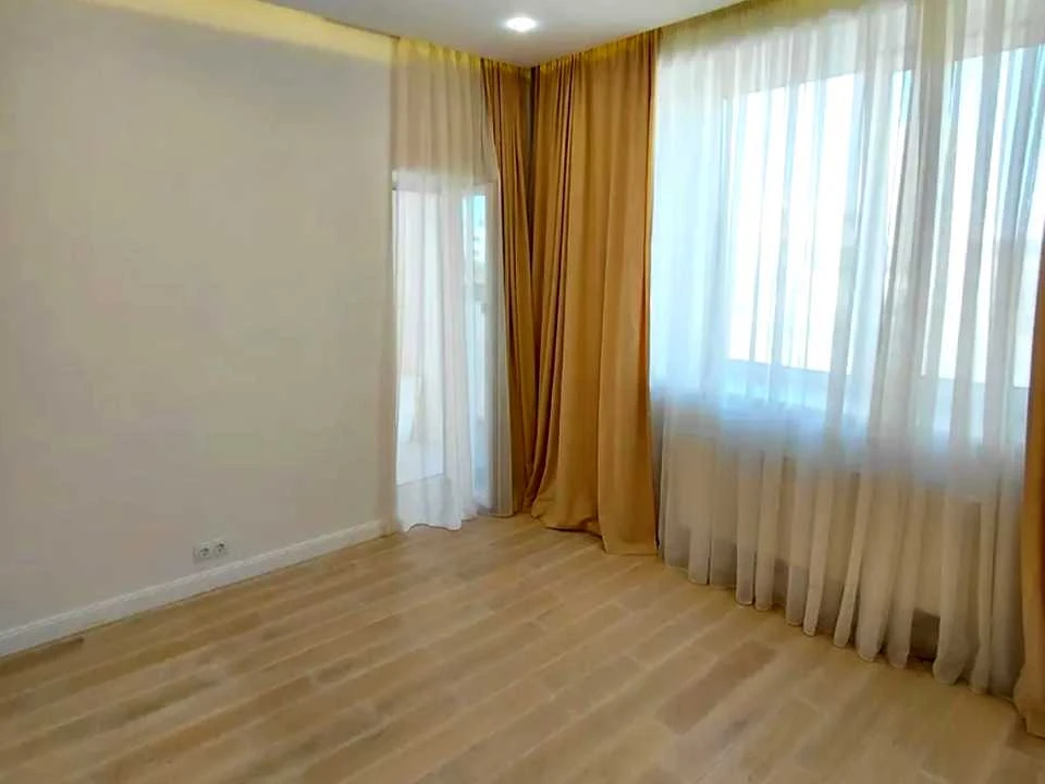 Apartment. Kharkiv, Valeria Deineky St., 1 bldg.