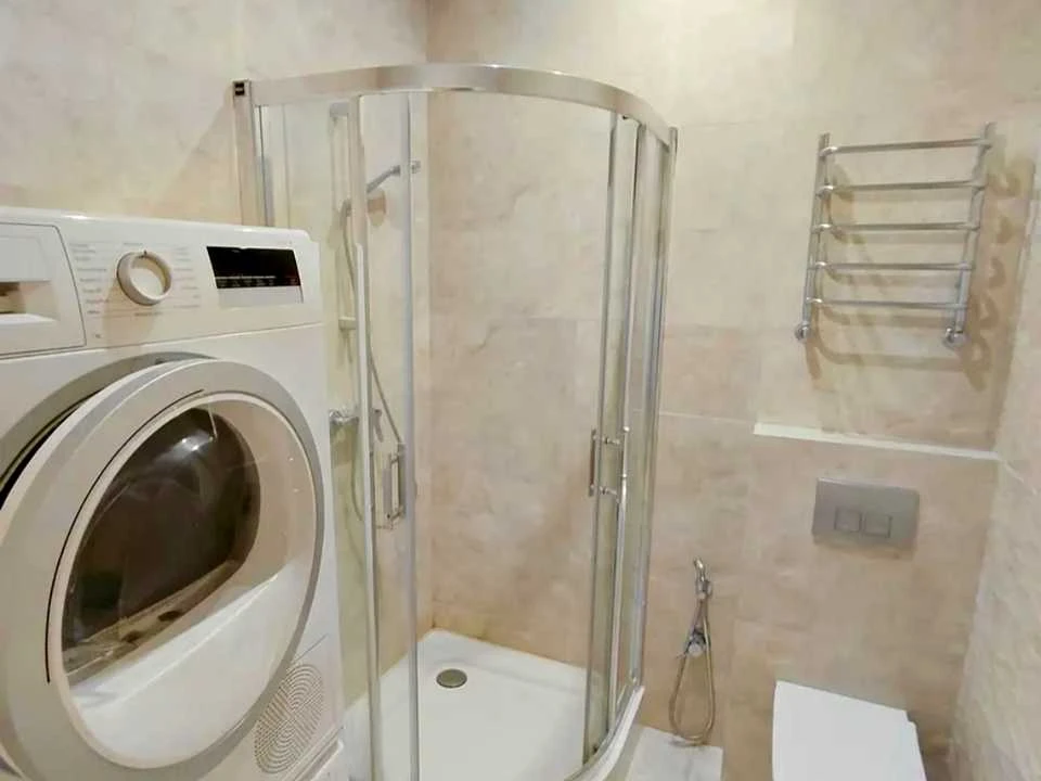 Apartment. Kharkiv, Valeria Deineky St., 1 bldg.