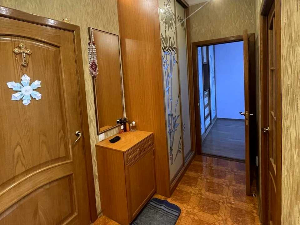 Apartment. Kyiv, Novodarinska St.