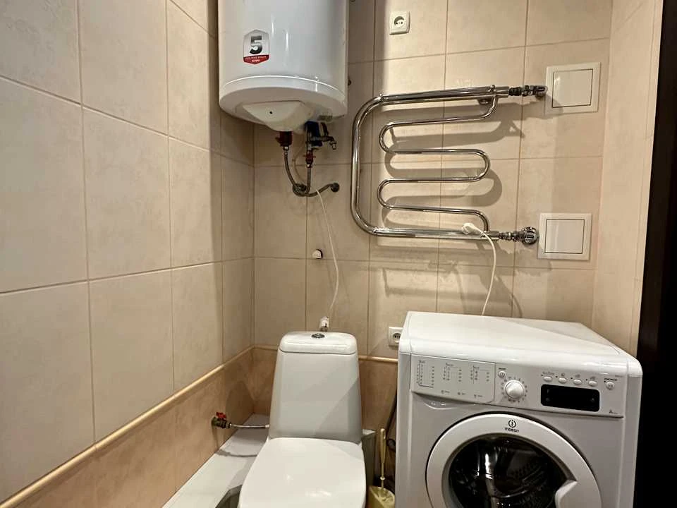 Apartment. Дніpro, Topolyna St.