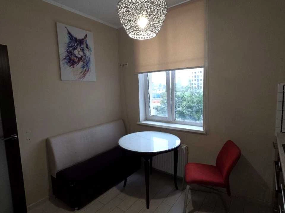 Apartment. Urliyska St.