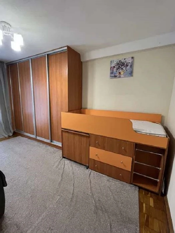 Сдача 1-комнальной квартиры 32 м², проспект Павла Тычины, 11
