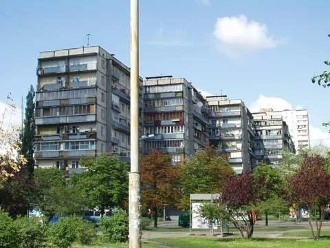 Сдача 1-комнальной квартиры 32 м², проспект Павла Тычины, 11