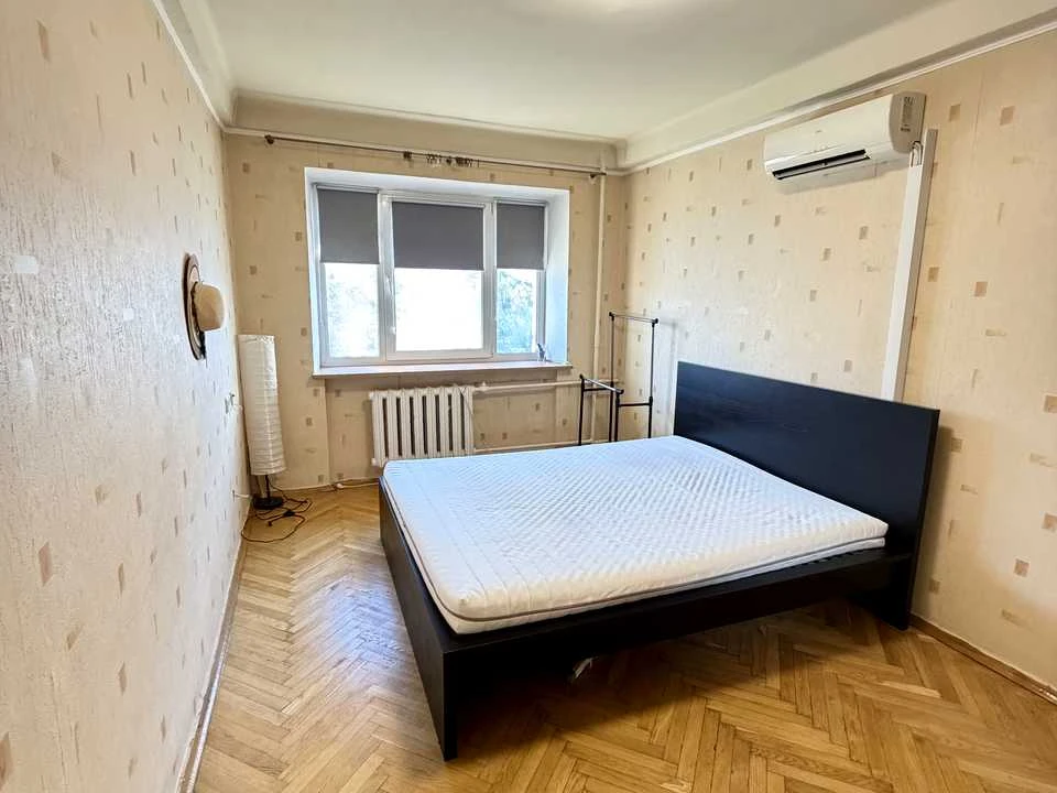 Квартира. Київ, Голосіївський просп.