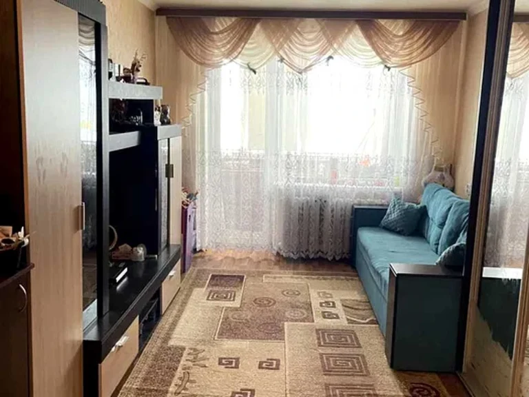 Квартира. Дніпро, Донецьке шосе