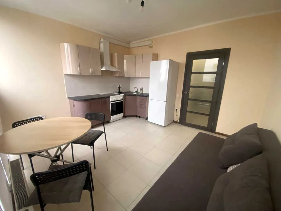 Apartment. Akademika Zabolotnogo St.
