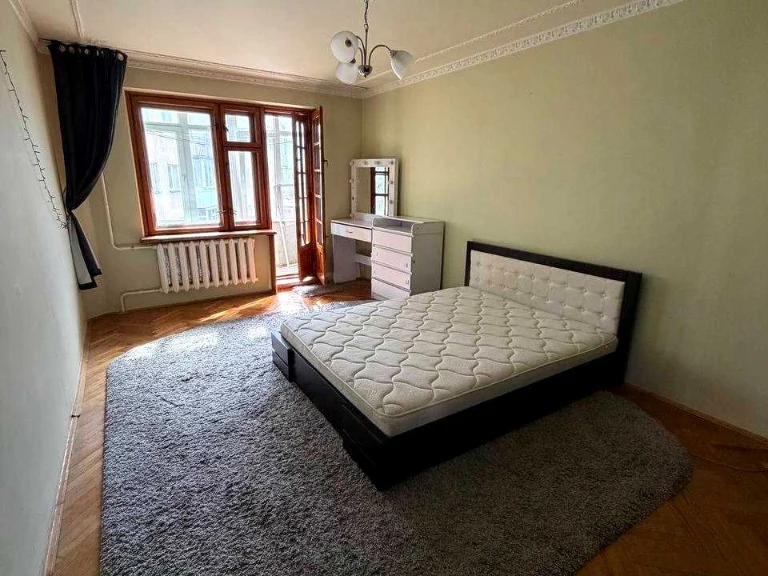 Квартира. Львів, Освицька вулиця