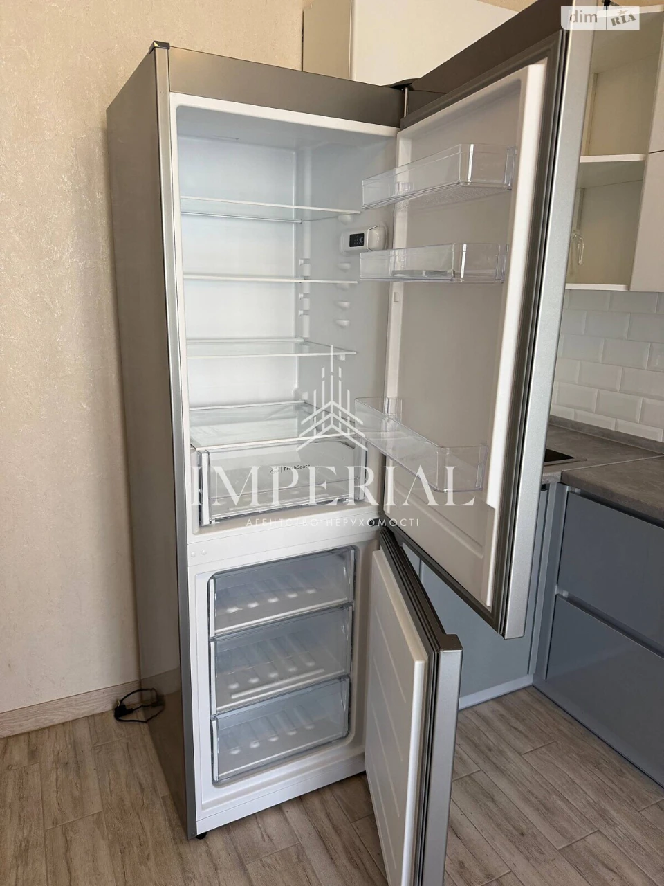 Long-Term Rental Apartment, Holosiiv