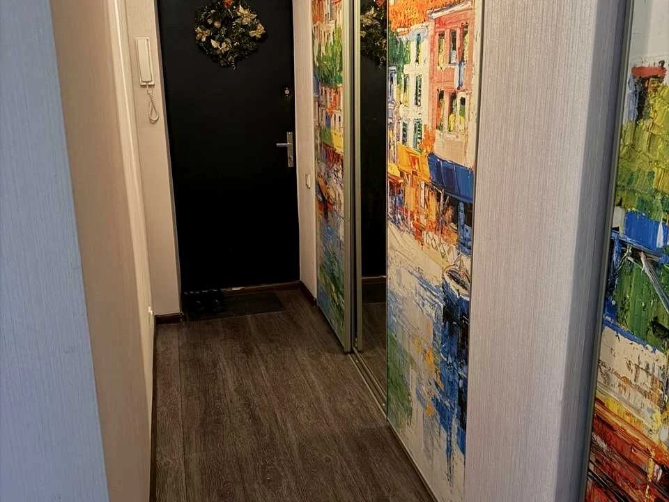 Apartment. Solomianka St.