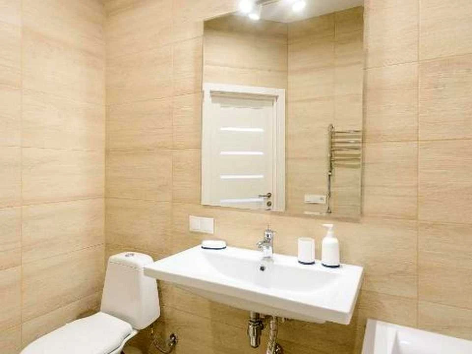 Apartment. Kyiv, Klovs'kyy uzviz
