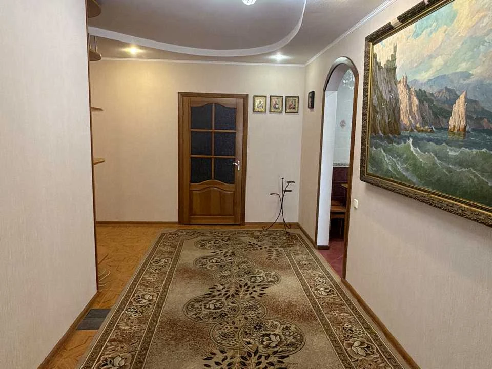 Apartment. Kyiv, Прилужна St.