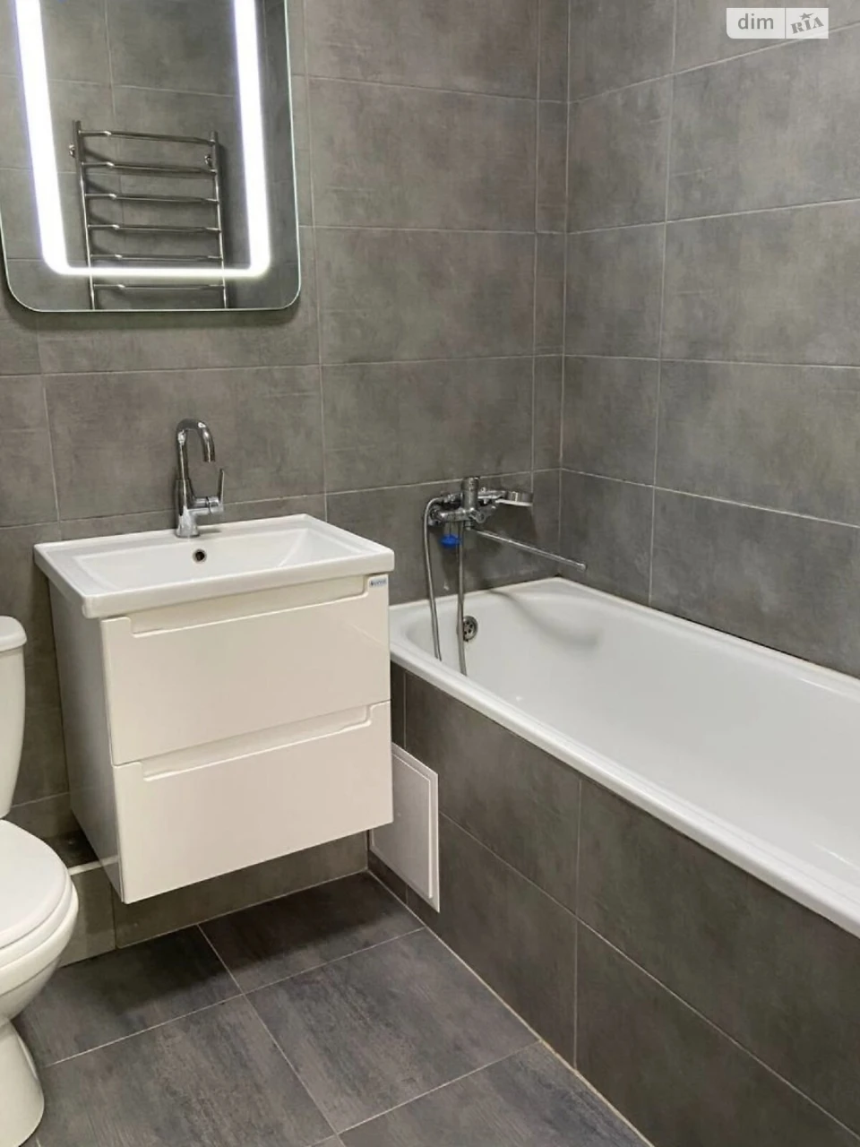 Long-Term Rent Apartment Осокорки