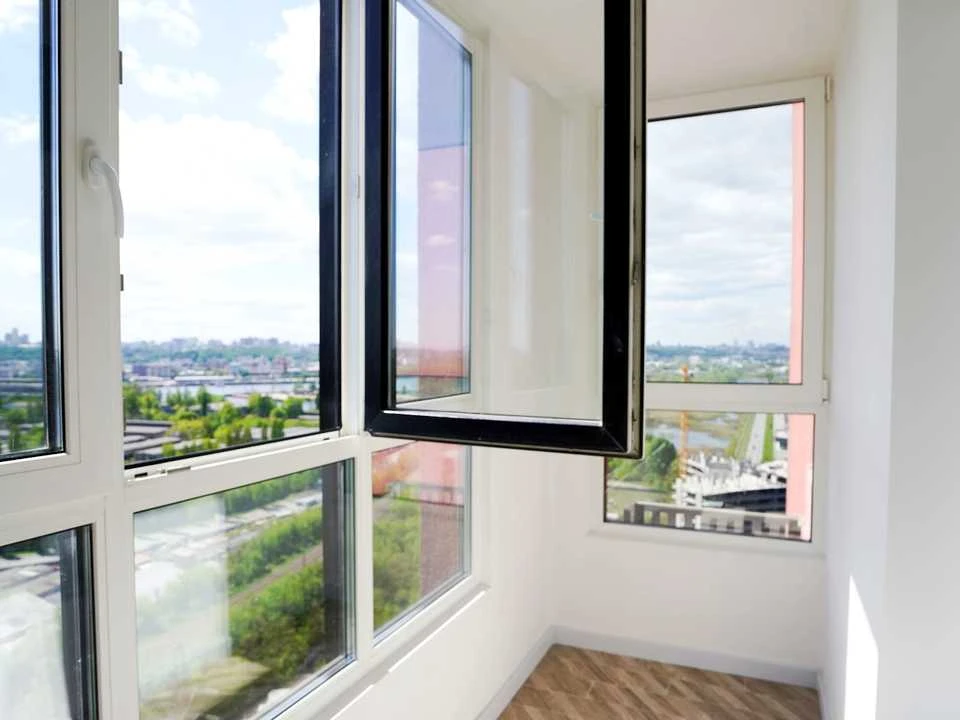 One-room apartment. Kyiv, Naberezhno-Rybalska St.