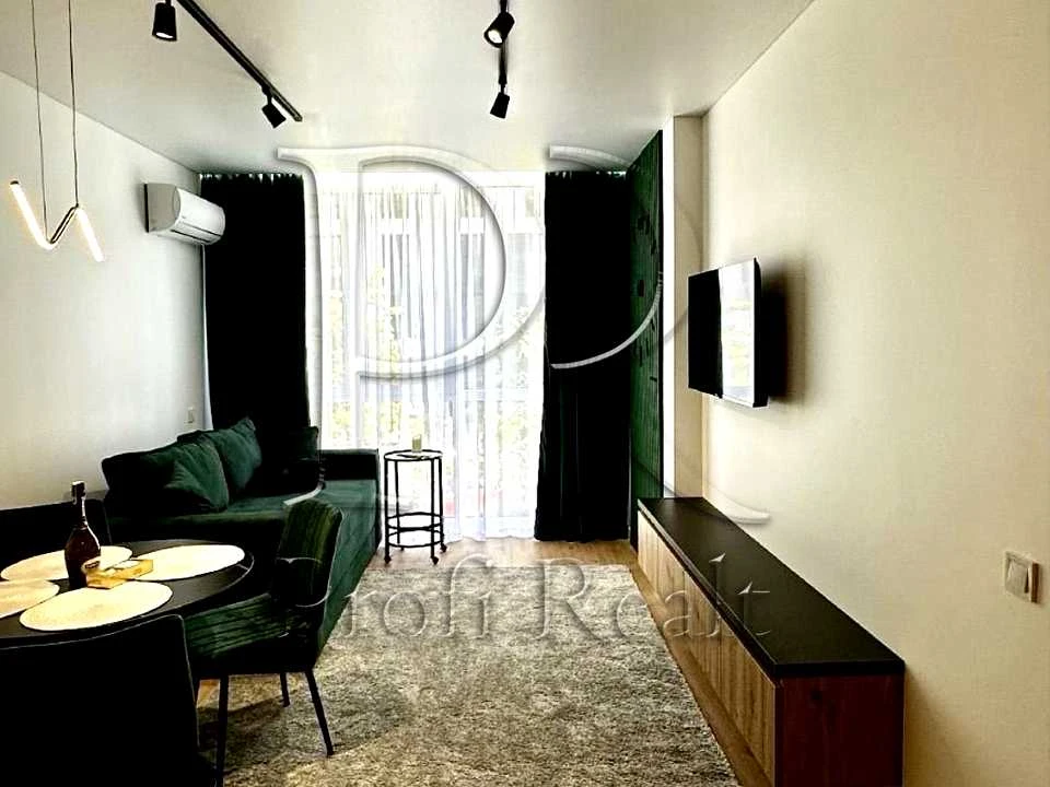 1-room apartment. Kyiv, Salutna St.