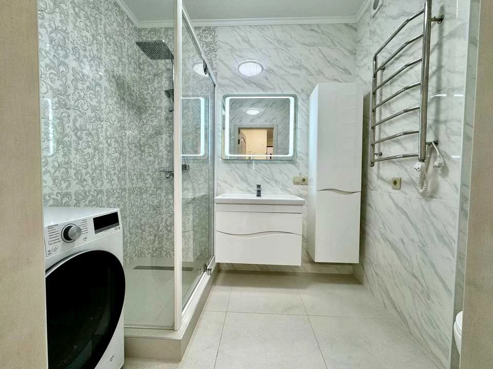 Apartment. Kyiv, Central Street