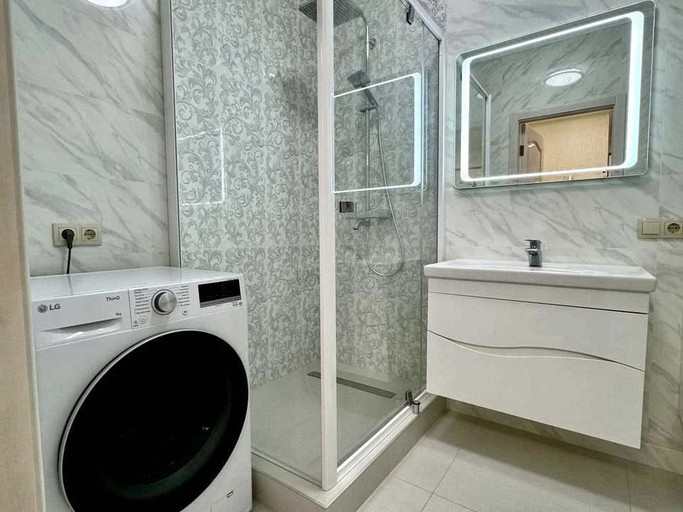 Apartment. Kyiv, Central Street