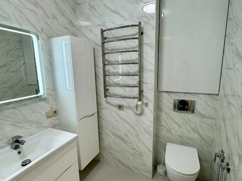 Apartment. Kyiv, Central Street