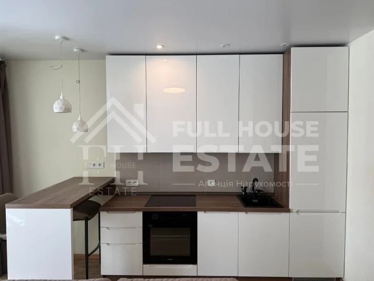 Stylish apartment in the residential complex "Comfort Town" - fully ready for sale