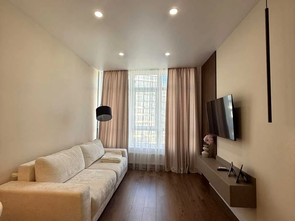 Apartment. Odessa, Kurortny Prospekt