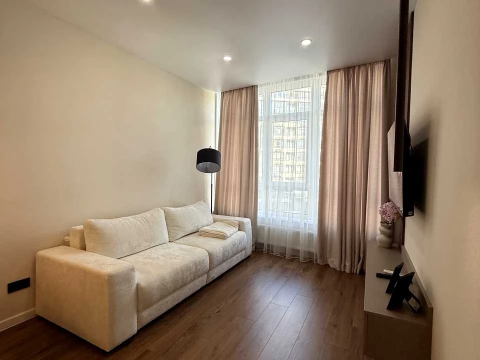 Apartment. Odessa, Kurortny Prospekt