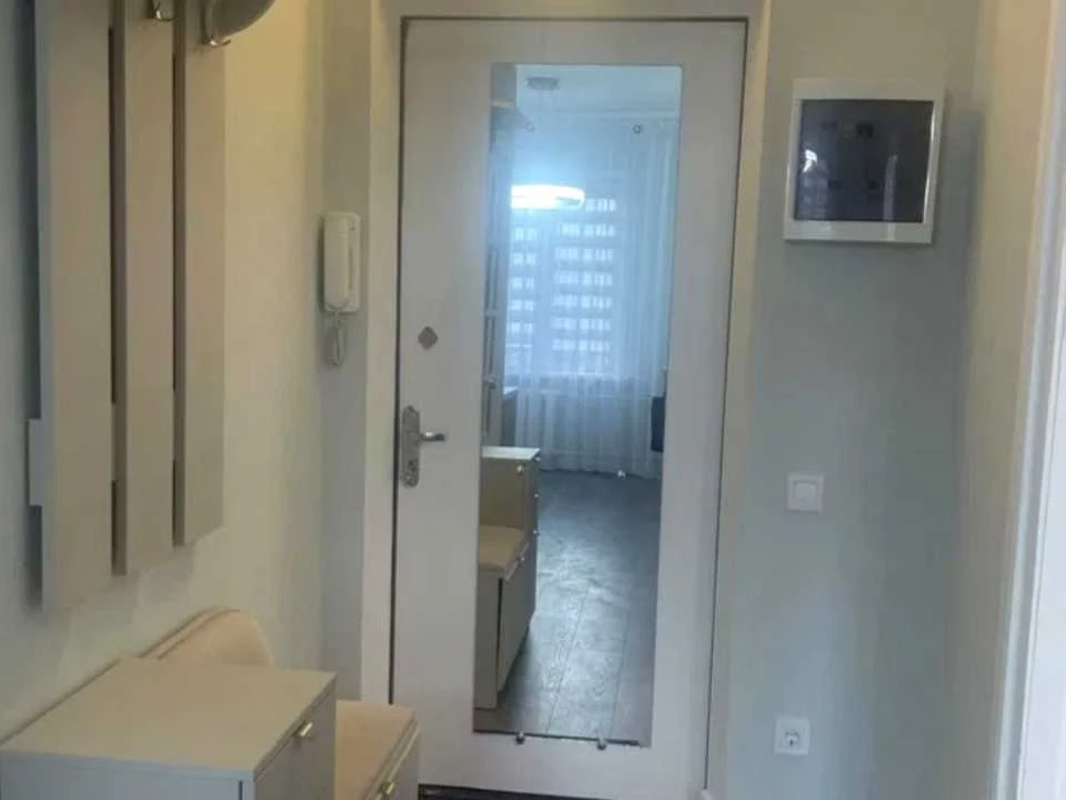 Apartment. Eugene Chikalenko St., Odessa