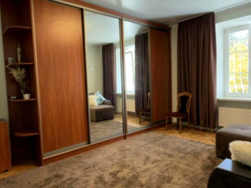 Apartment. Lviv, Stryiska St.
