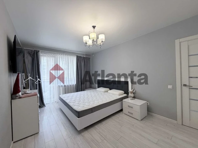Таирова, 2-ком квартира с ремонтом на Королева / Киевский р-н