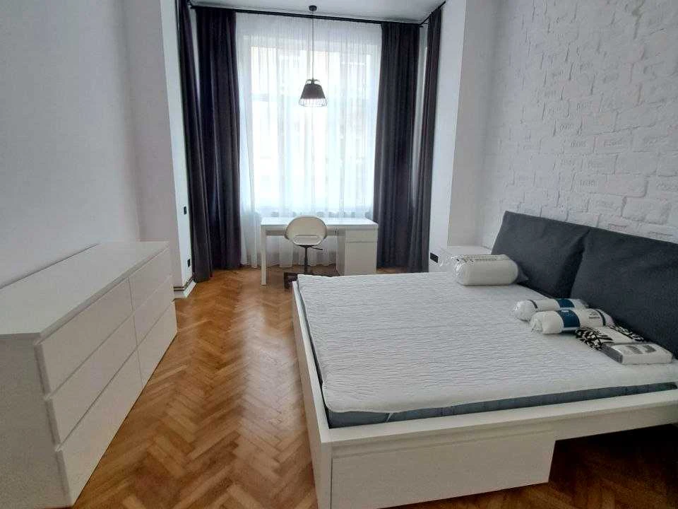 Apartment. Lviv, Sheptytsky Street