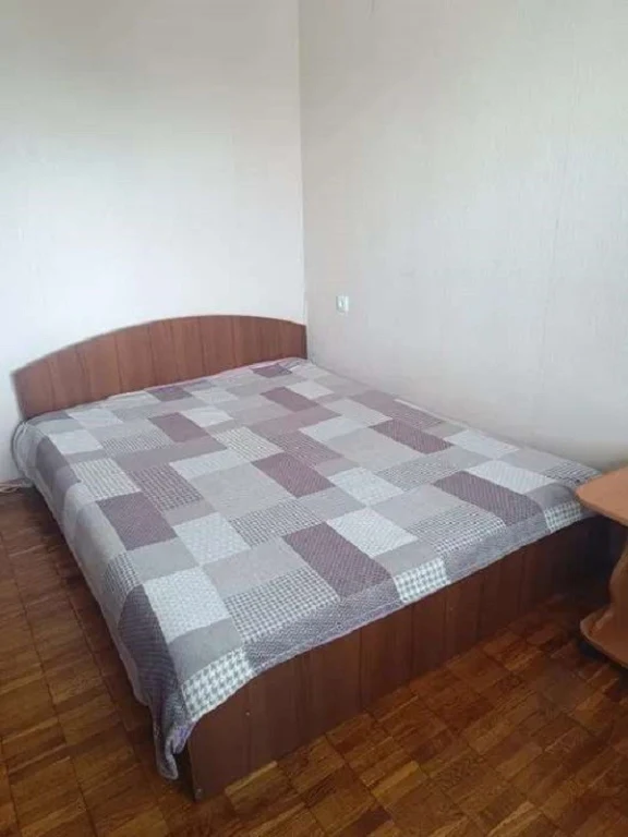Сдается 2-комнатная квартира 45 м², улица Амвросия Бучмы, 3