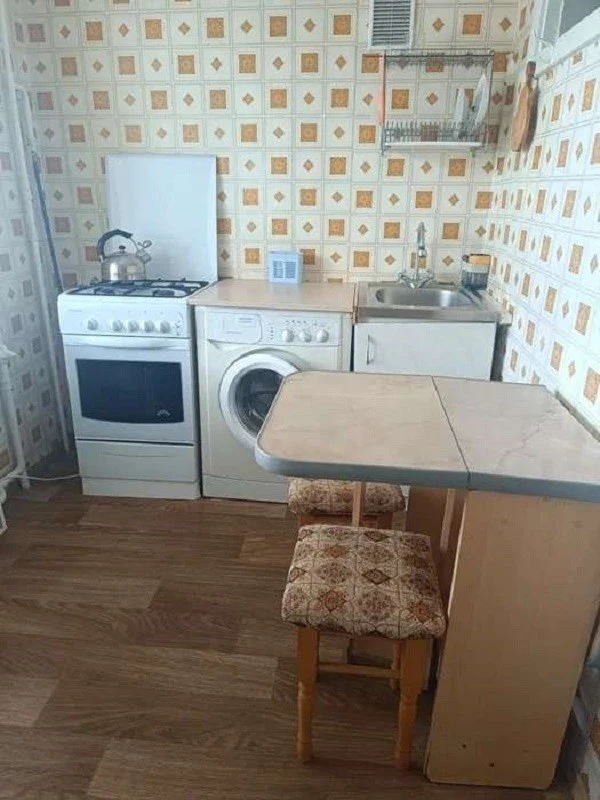 Сдается 2-комнатная квартира 45 м², улица Амвросия Бучмы, 3