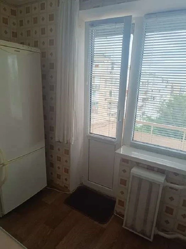 Сдается 2-комнатная квартира 45 м², улица Амвросия Бучмы, 3