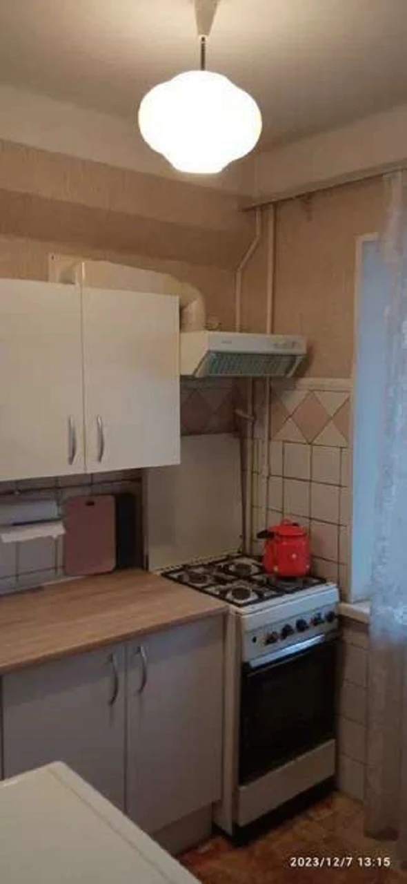 Оренда 1-кімнатної квартири 33 м², Павла Тичини просп., 3
