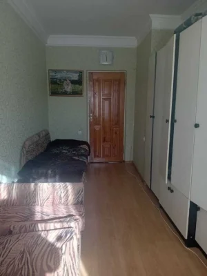 Сдам 2-комнатную квартиру 45 м², улица Верховной Рады, 27А
