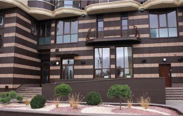 Оренда 3-кімнатної квартири 128 м², Василя Тютюнника вул., 3