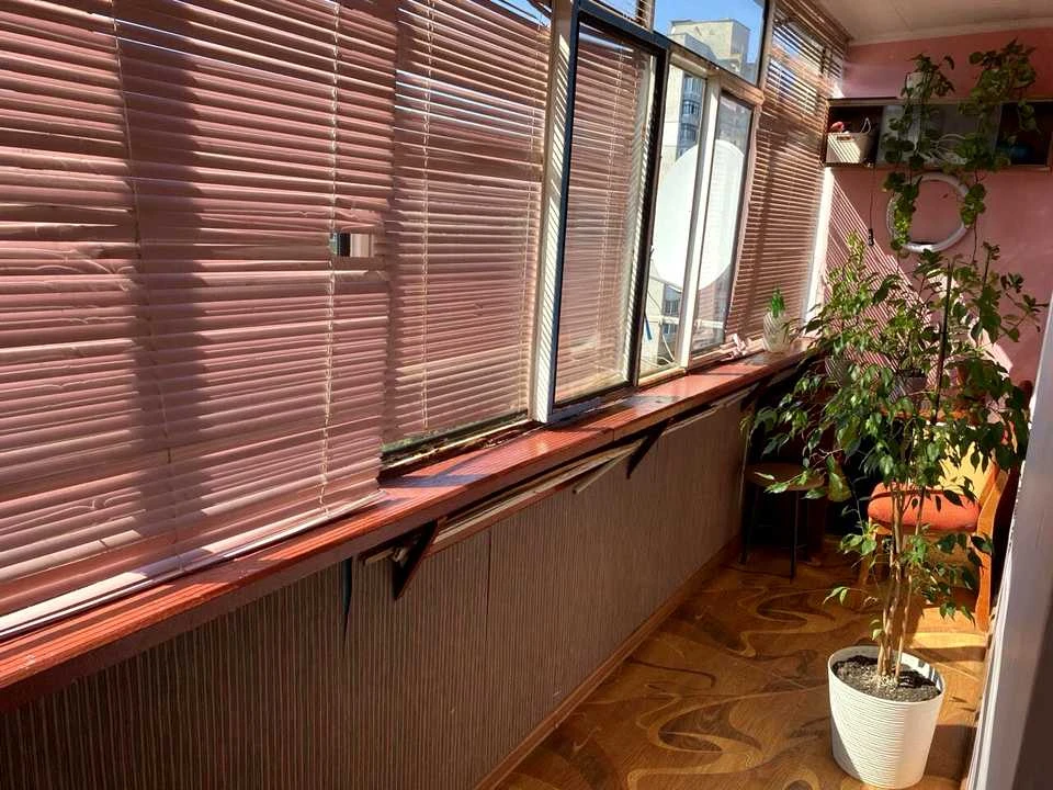 Квартира. Житомир, Вітрука вул.