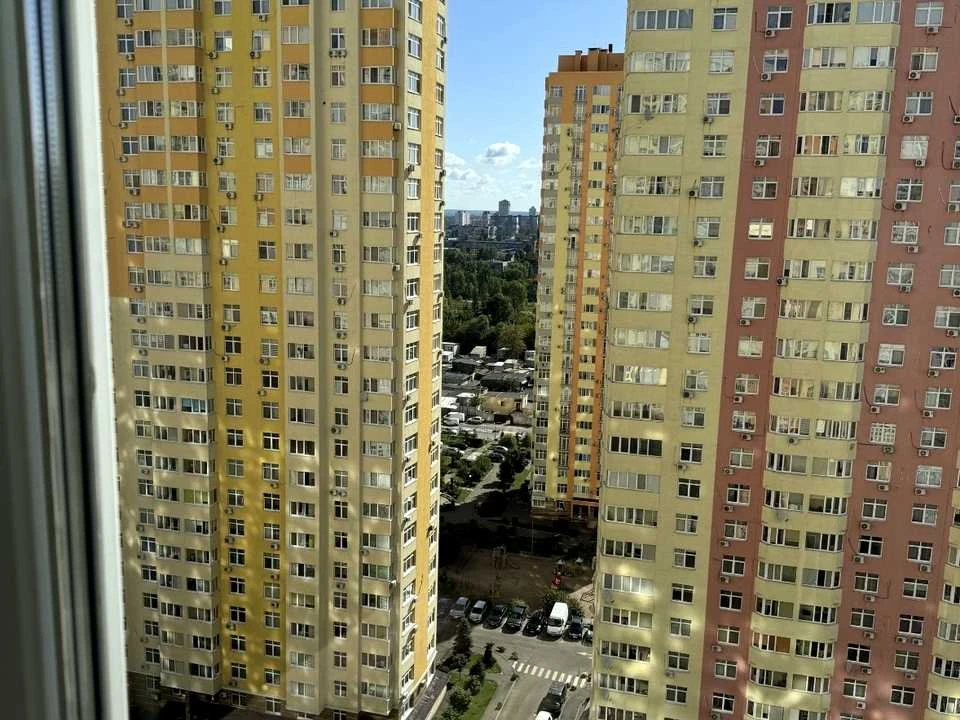 Квартира. Київ, Петра Калнишевського вул.