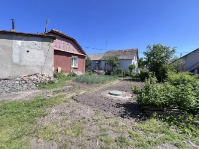 Продам  2-х кімнатну квартиру по вул. О.Ольжича, ділянка 3.7