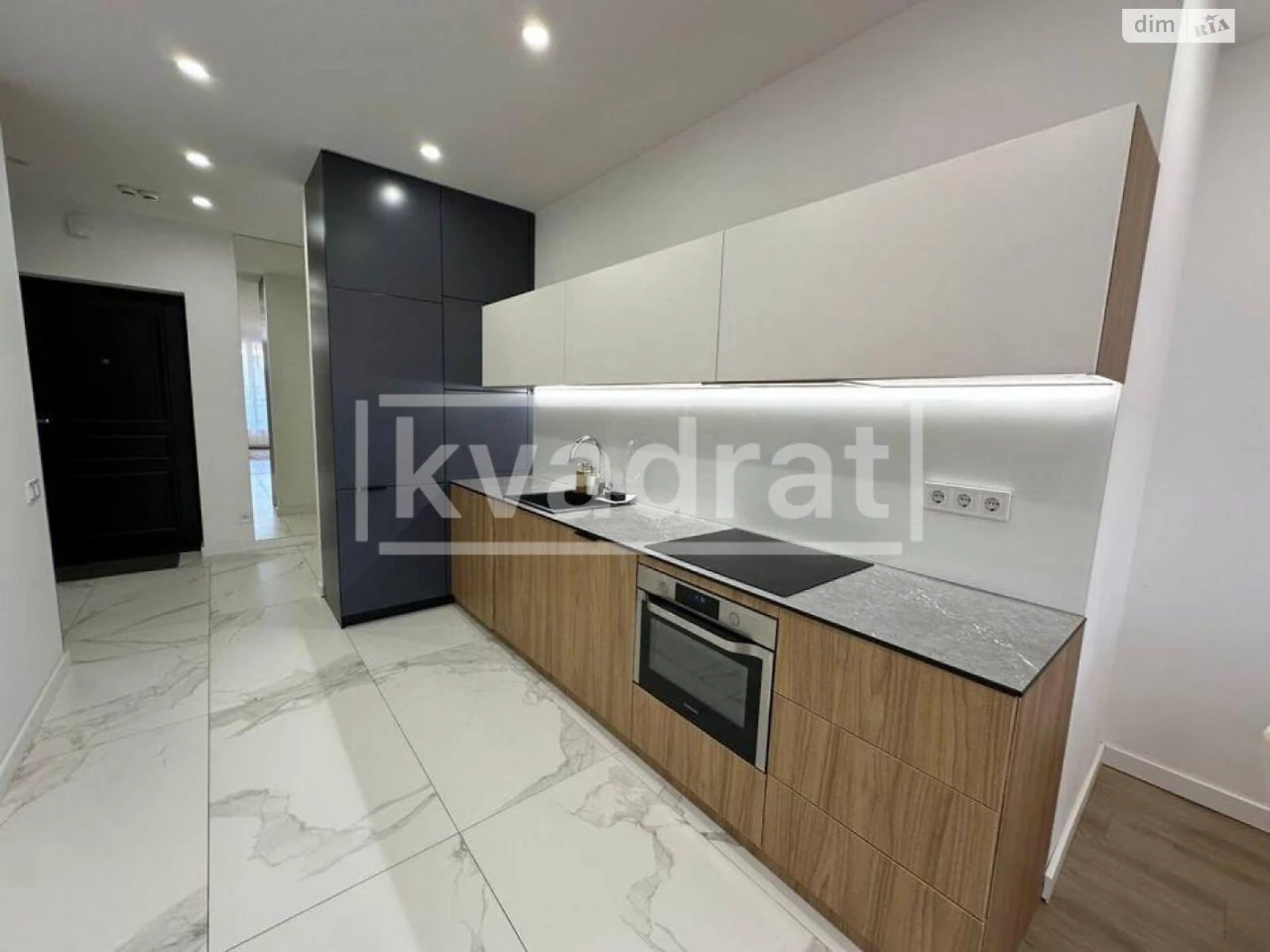 Long-Term Rental Apartment Holosiiv