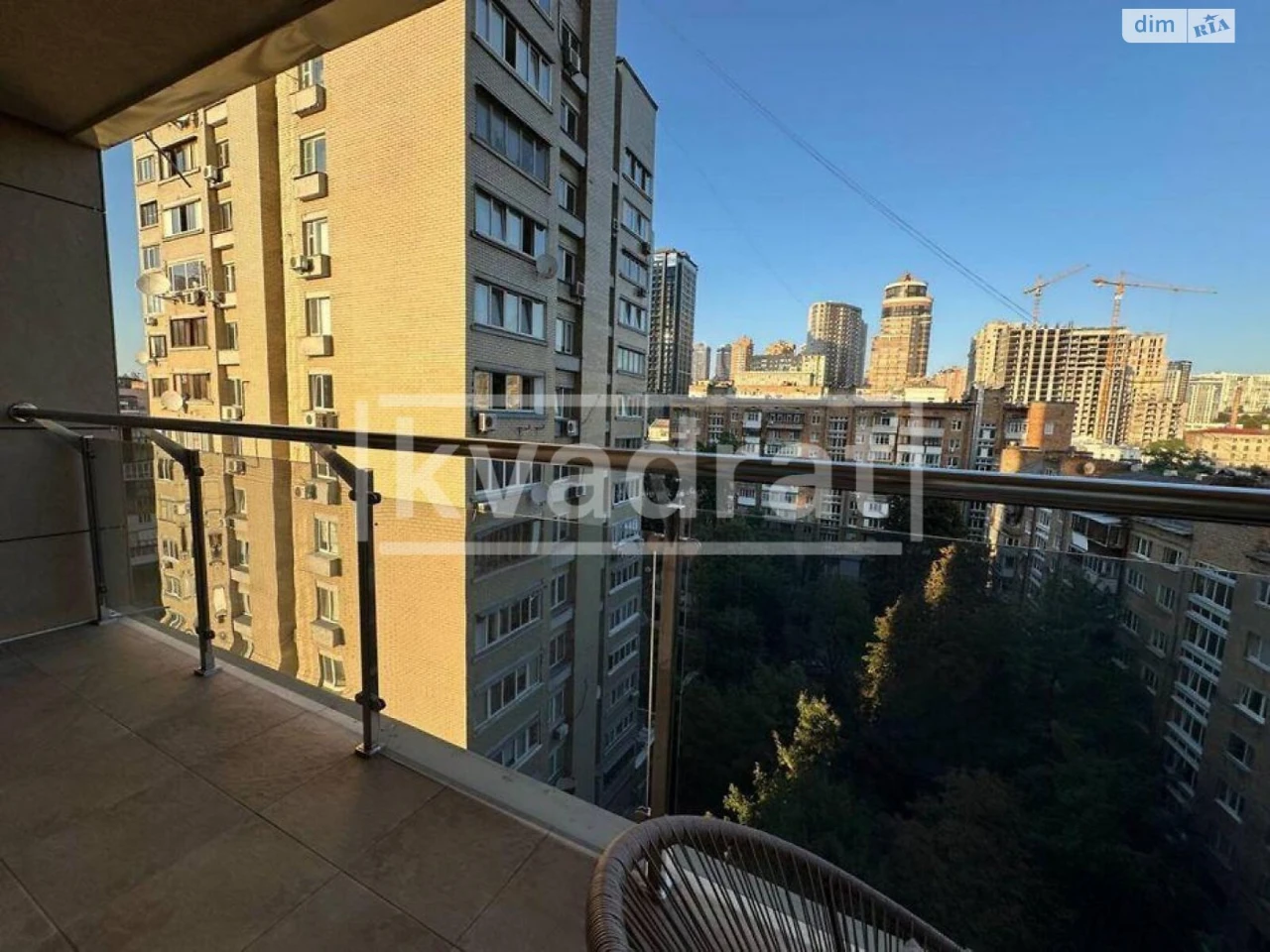 Long-Term Rental Apartment Holosiiv