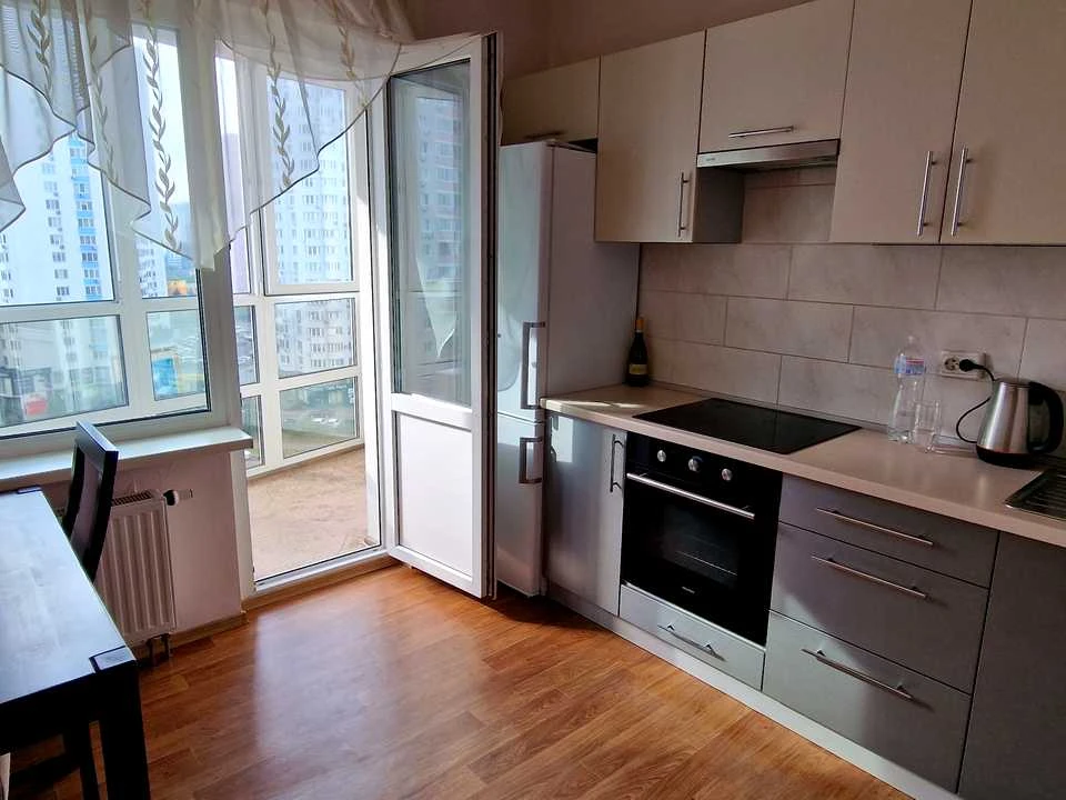 One-room apartment. Kyiv, Boris Hmyri Street.