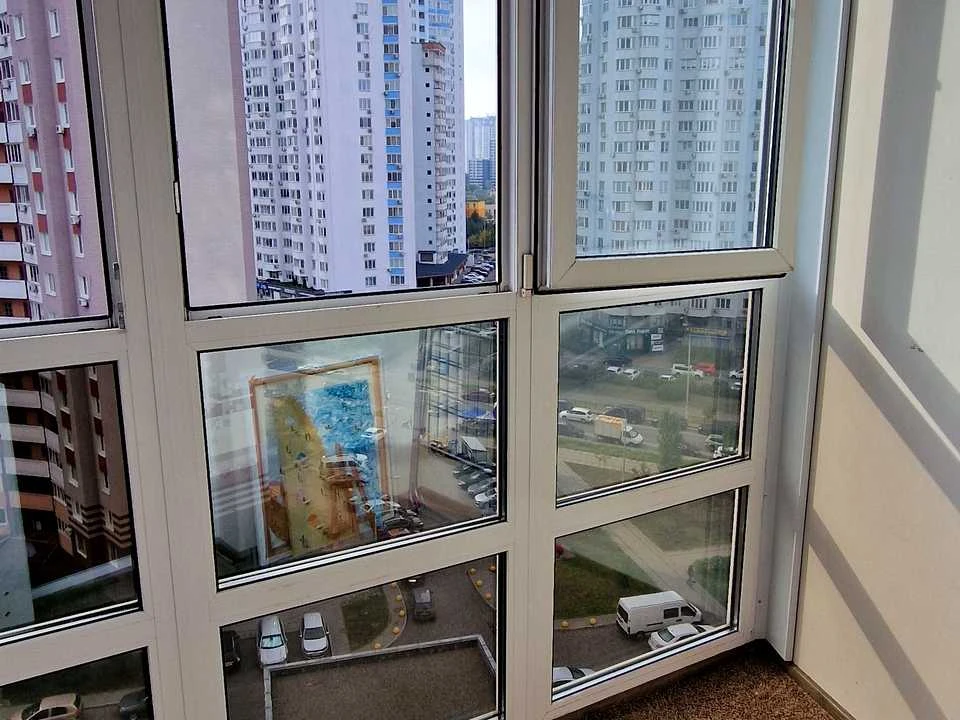 One-room apartment. Kyiv, Boris Hmyri Street.