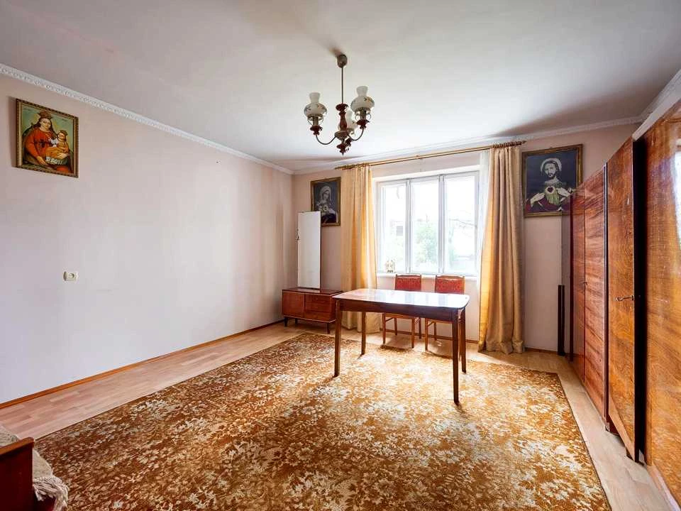 Будинок. Львів, Брюховицька вул.