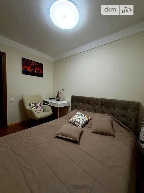 Sale of 3-room apartment 50 sq. m on Mykhayla Dontsya st. 3 • ID 347